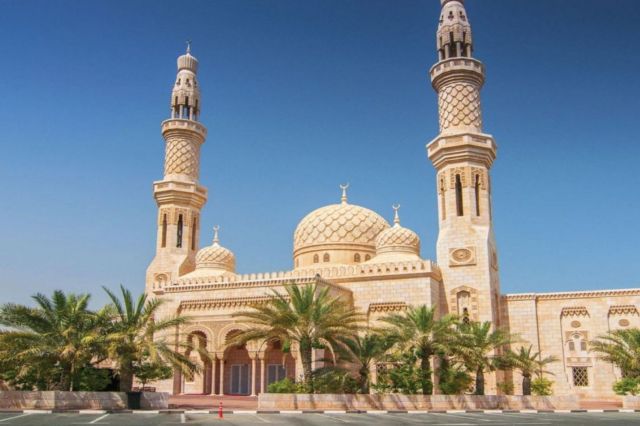 Shared and Private City Tours