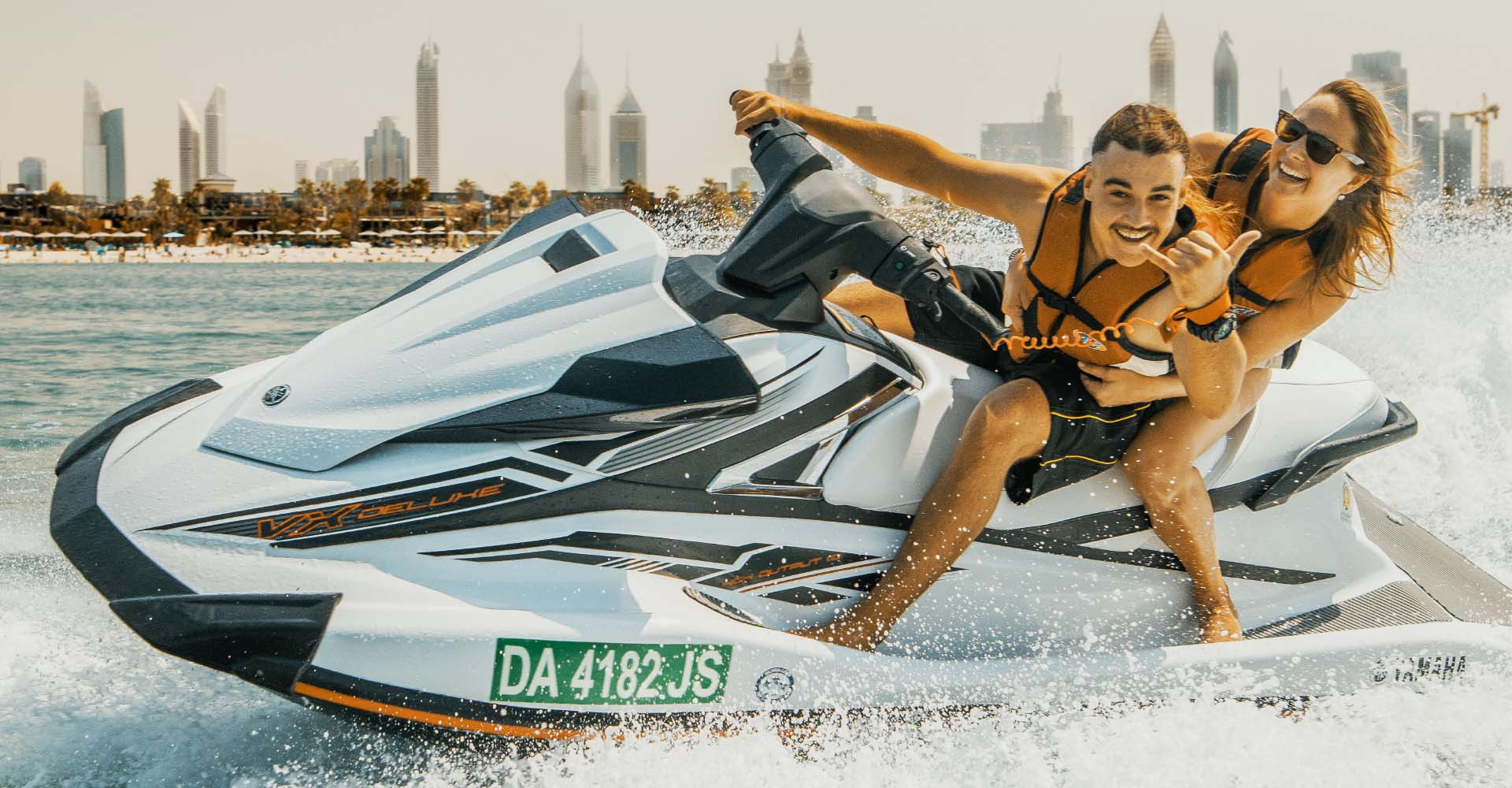 Experiences from </br><u> AED 450-999 </u>